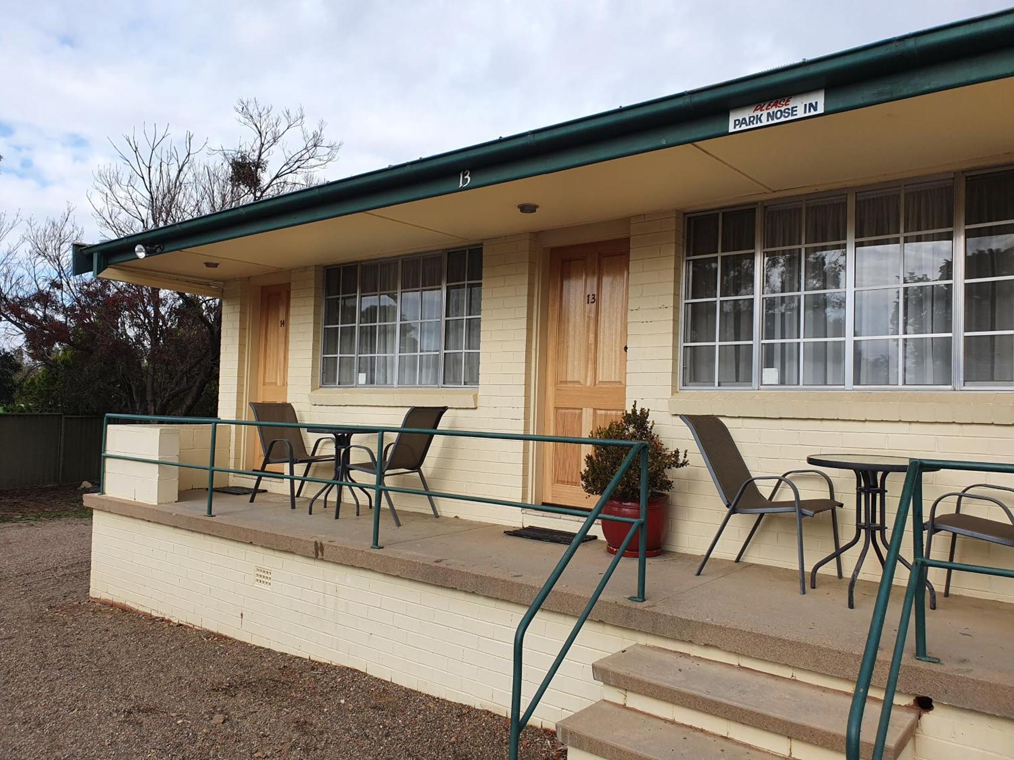 The Aston Motel Tamworth Room photo